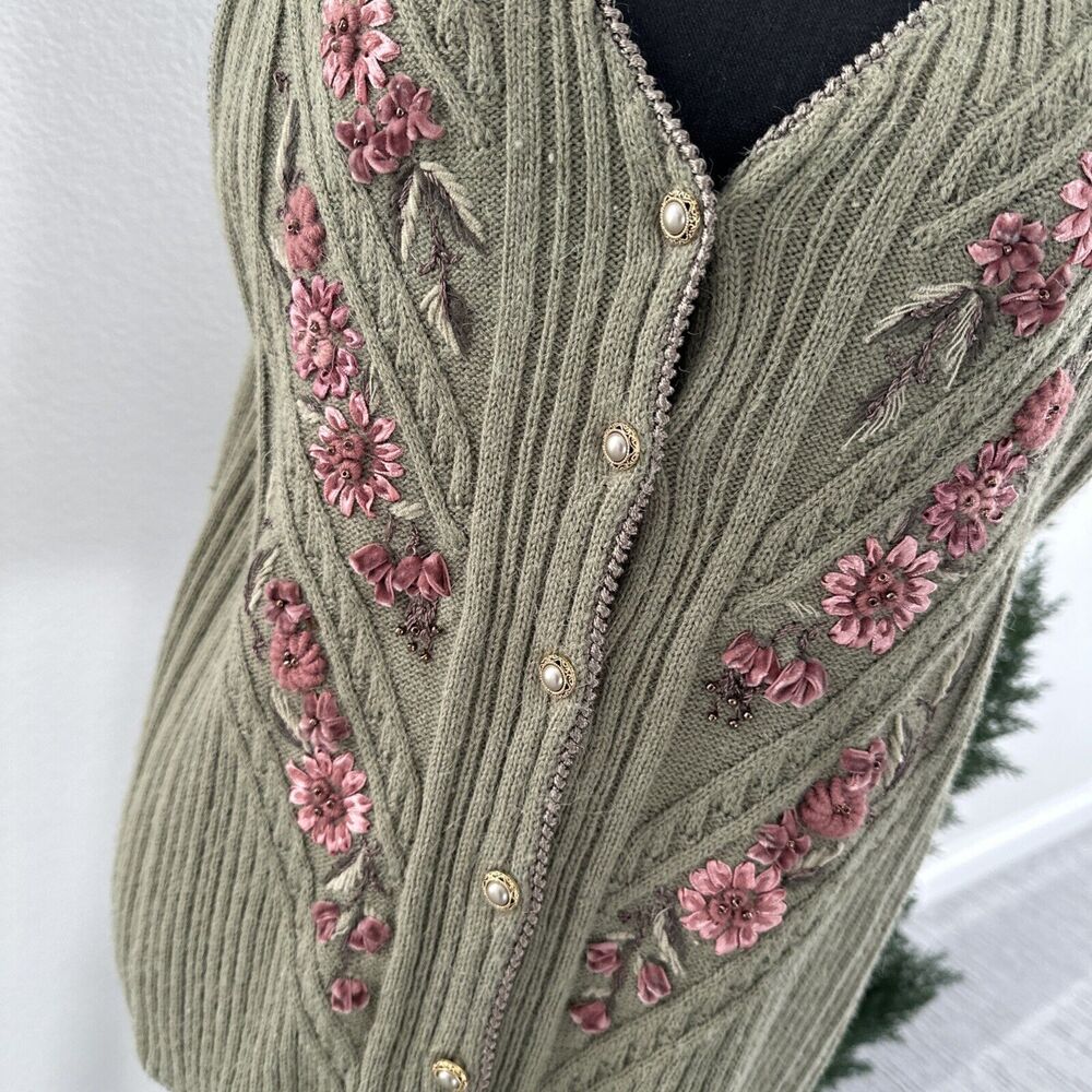 Koret Vintage Sweater Vest Women’s Size Large Green Flower Floral Acrylic Nylon - Picture 2 of 14
